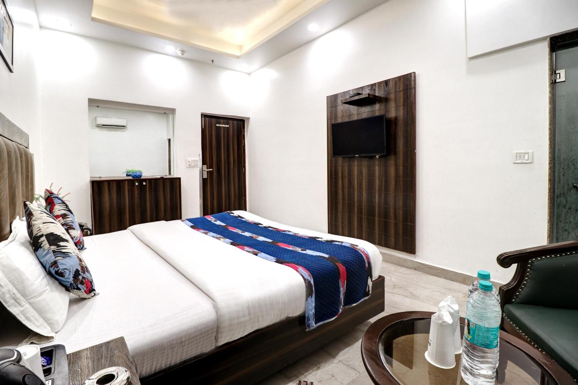 Hotel Emporio Dx - New Delhi Railway Station - Paharganj 外观 照片
